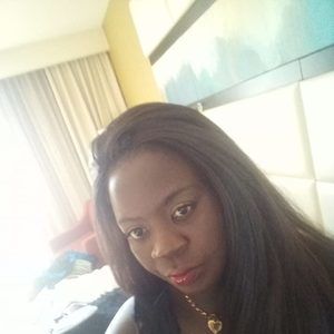 Meet your Posher, Monique